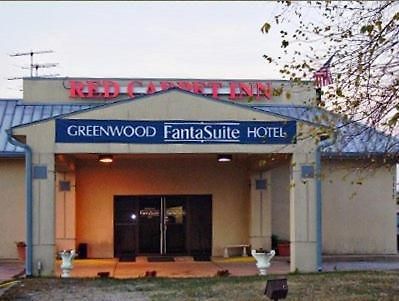 Red Carpet Inn Fanta Suites Hotel Greenwood Exteriör bild
